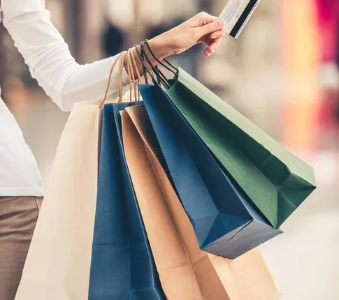 Ticaret Bakanlığı, Kasım İndirimlerinde Tüketiciyi Yanıltan Fiyat Oyunlarını Mercek Altına Aldı