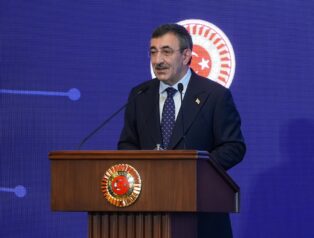 Cumhurbaşkanı Yardımcısı Cevdet Yılmaz’dan Şampiyon KKTC A Milli Futbol Takımı’na Tebrik