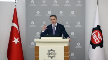 Bayraktar: “Enerji Projeleriyle Türkiye 3,6 Trilyon Dolarlık Ekonomiye Ulaşabilir”