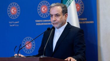 İran’dan Netanyahu’ya Sert Eleştiri: “Amerikalıların Hayatlarıyla Kumar Oynadı”