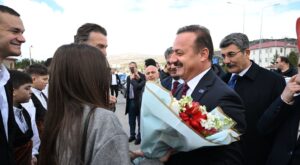 Ağıralioğlu Sivas’tan seslendi: Harcadıkları para sizin!