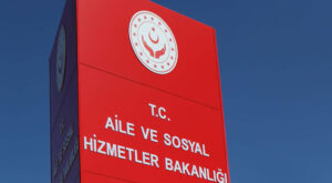 Aile ve Sosyal Hizmetler Bakanlığı Düzenlemeleri TBMM’de Yasalaştı: Anneler, Çocuklar ve Sosyal Hizmetlerde Yeni Dönem