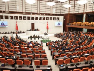 AK Parti’den TBMM’ye Yeni Kanun Teklifi: Türk Kızılayı’nın Faaliyetleri Yeniden Düzenleniyor
