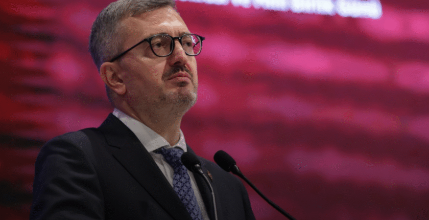 İletişim Başkanı Burhanettin Duran’dan Şehit Polis Memuru Seçkin Yalçın İçin Taziye Mesajı