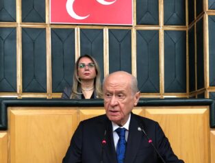 Devlet Bahçeli’den Şampiyon Galatasaray’a Tebrik Mesajı