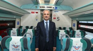 Bakan Uraloğlu: Ara Tatilde Demir Yollarında 24 Bin Kişilik Kapasite Artışı