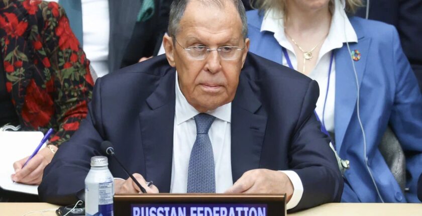 Lavrov’dan İran Açıklaması: “Askeri Ürün Tedarik Ediyoruz Ancak İstihbarat Desteği Vermiyoruz”