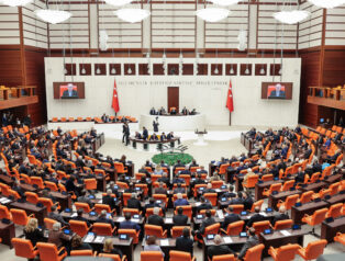 TBMM Genel Kurulu’nda Tapu ve Yapı Denetimi Kanun Teklifi’nin 6 Maddesi Daha Kabul Edildi