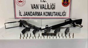 Van’da Jandarmadan Silah Operasyonu: Çok Sayıda Mühimmat Ele Geçirildi