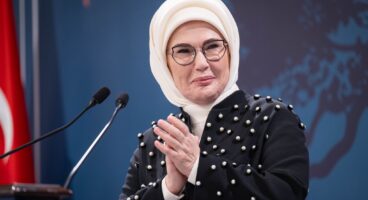 Emine Erdoğan’dan 23 Nisan Mesajı: “Siz Hayal Kurdukça Türkiye Daha da Büyüyecek”