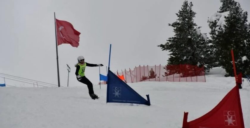 Türkiye Birinciliği Snowboard Müsabakaları Kars Sarıkamış’ta Tamamlandı