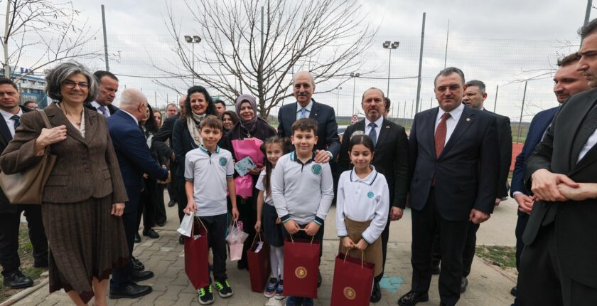 TBMM Başkanı Kurtulmuş: Türkiye İnsani Değerlerin Yanında Olmaya Devam Edecek
