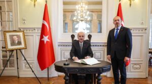 TBMM Başkanı Numan Kurtulmuş’tan Bükreş Büyükelçiliği’ne Ziyaret