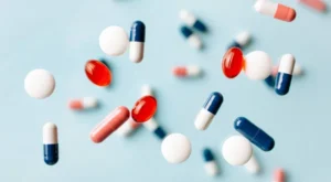 SGK Yurt Dışı İlaç Alımını Yeniden Düzenledi