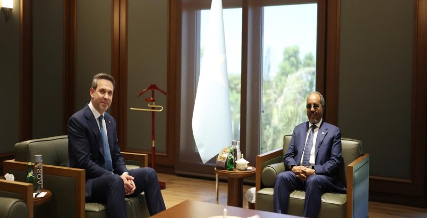 Bakan Bayraktar Somali’de: Çağrı Bey Gemisi ile Derin Deniz Sondajı Başlıyor