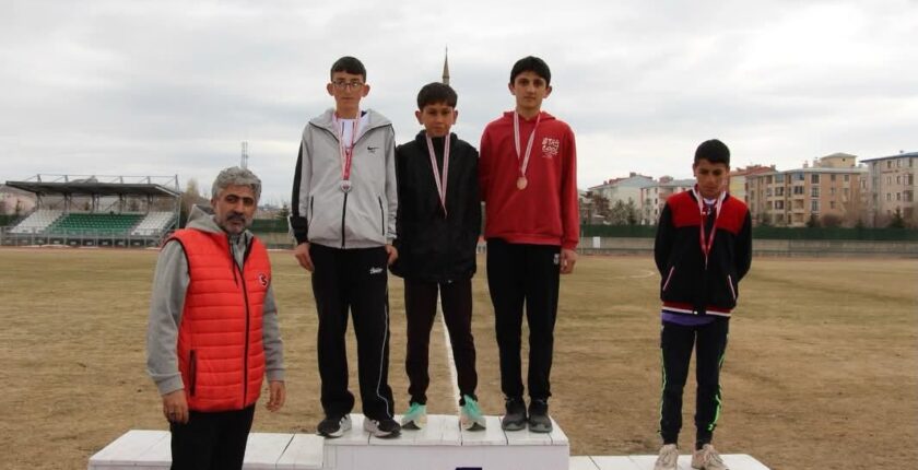 ANALİG Kros ve Kros Bayrak yarışmaları il birinciliği tamamlandı