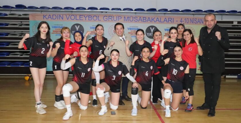 Yurtli̇g Voleybol Grup Şampiyonu Namağlup Kars Oldu