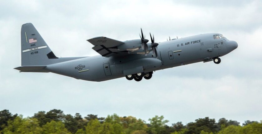 İran’dan Kritik İddia: “ABD’ye Ait İki C-130 Nakliye Uçağı Yok Edildi”