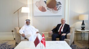 Millî Savunma Bakanı Yaşar Güler Katar’da Temaslarını Sürdürüyor: Bakan Al Ghanem ile Görüşme