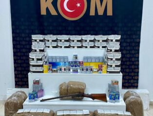 Kars’ta Dev Kaçakçılık Operasyonu: 5 Adrese Eş Zamanlı Baskın!