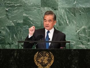 Çin Dışişleri Bakanı Wang Yi: ABD ile Yapıcı İlişkiler Geliştirmeye Hazırız