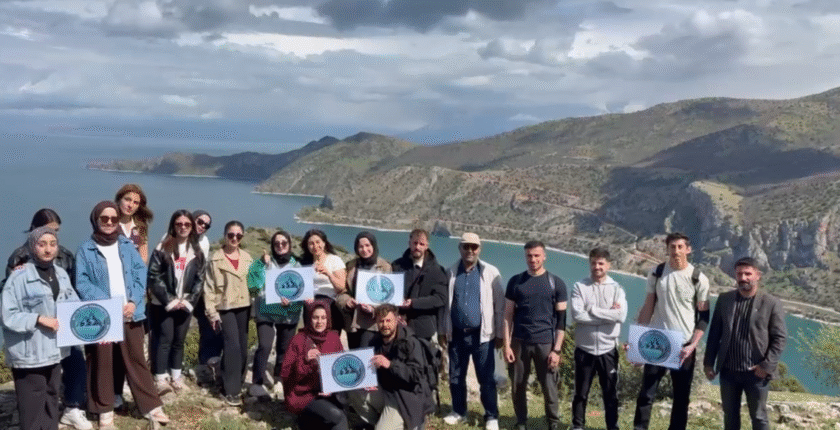 BEDOSK İlk Zirve Tırmanışını Başarıyla Tamamladı