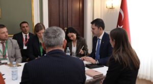 Bakan Kurum COP31 Yol Haritası İçin Kopenhag’da Kritik Temaslarda Bulundu