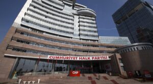 CHP 38. Olağan Kurultayı Ve İstanbul İl Kongresi İptal Edildi!