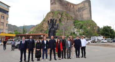 Anahtar Parti Genel Merkez Yöneticileri Oltu’da Vatandaşlarla Buluştu