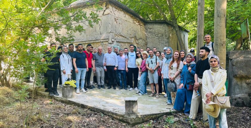 Siirt’te Öğretmen Akademileri Kapsamında Tarihi ve Kültürel Miras Gezisi Düzenlendi