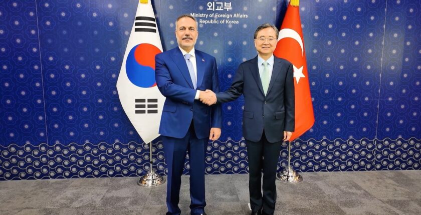Dışişleri Bakanı Hakan Fidan Güney Koreli Mevkidaşı Cho Hyun İle Görüştü