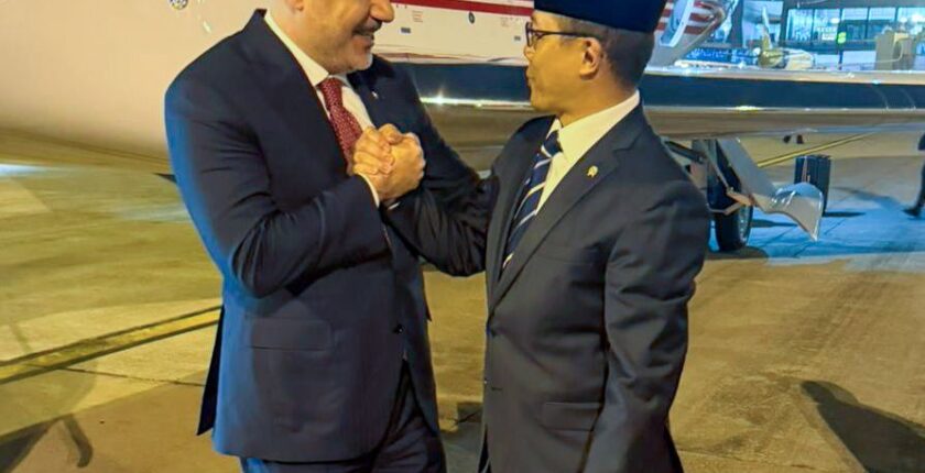 Dışişleri Bakanı Fidan Resmi Temaslar İçin Endonezya’da