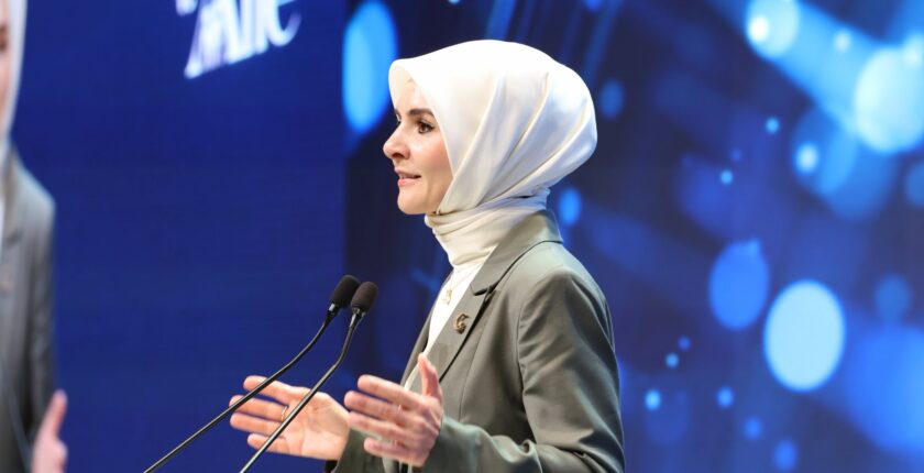 Aile Ve Sosyal Hizmetler Bakanı Göktaş: Kültürümüzü Trend Listelerine Kurban Edenlerle Mücadelemiz Sürecek