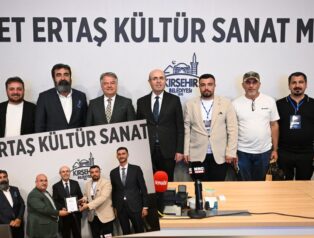 81 ilden gelen 130 gazeteci Kırşehir Belediye Başkanı Ekicioğlu ile Buluştu