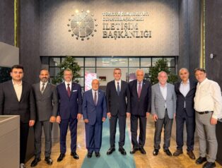 Siirt Vakfı Ankara Şubesi’nden Prof. Dr. Ferhat Pirinççi’ye Ziyaret