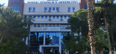 Antalya’da SGK İl Müdürü’nün de Aralarında Bulunduğu 3 Şüpheli Rüşvet Soruşturmasında Tutuklandı