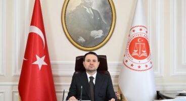Adalet Bakanı Akın Gürlek: “Adaletin Terazisi Herkes İçin Eşittir, Mizah veya Fıkra Gerekçesi Kabul Edilemez”