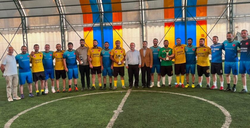 Kars’ta Müftülükler Arası Futbol Turnuvasında Şampiyon Kağızman Müftülüğü Oldu