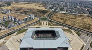 Süper Lig’e Yükselen Amedspor Stadyumu Yenileniyor