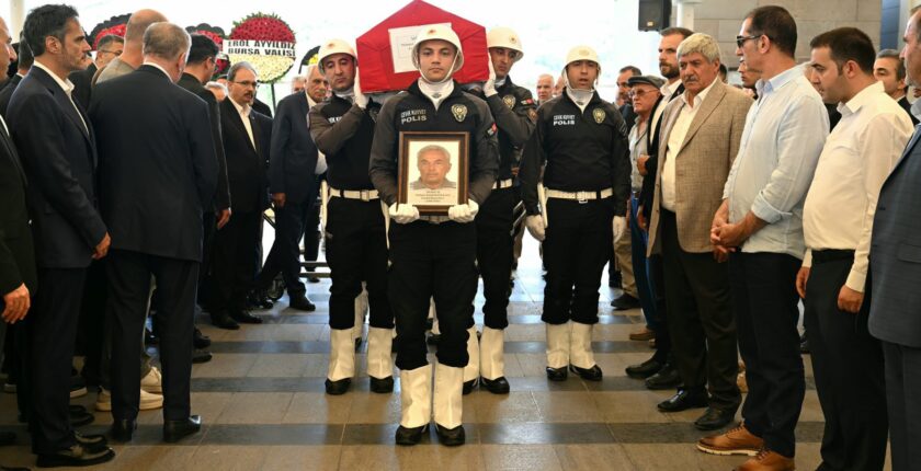 Vali Kemal Kızılkaya’nın Babası Mehmet Kamil Kızılkaya Ankara’da Son Yolculuğuna Uğurlandı