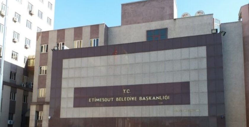 Etimesgut Belediyesi’ne Yönelik Mali Suç Operasyonunda 52 Şüpheli Yakalandı