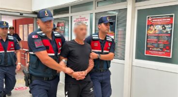 Kocaeli merkezli organize suç operasyonunun firari iki şüphelisi yakalandı