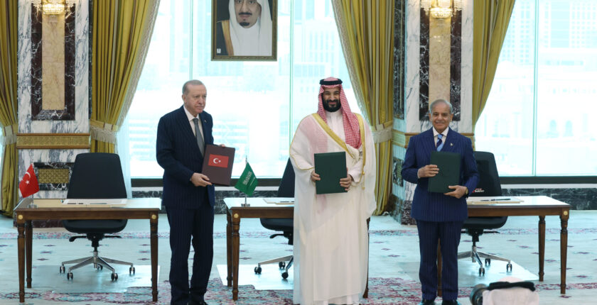 Türkiye, Suudi Arabistan ve Pakistan arasında Mekke Ortak Savunma Anlaşması imzalandı